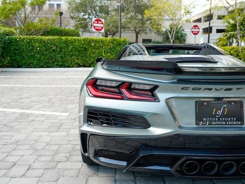 Used 2024 Chevrolet Corvette Z06 w/ Stealth Interior Trim Package image 24