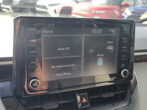 Used 2022 Toyota Corolla LE FWD image 19