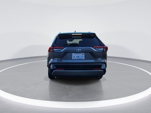 Used 2019 Toyota RAV4 XSE image 7