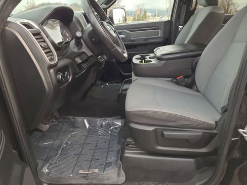Used 2022 RAM 2500 Big Horn image 19