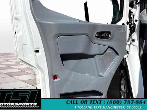 Used 2018 Ford Transit 250 130 Low Roof w/ Exterior Upgrade Package image 21