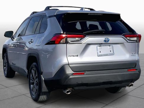 Used 2024 Toyota RAV4 XLE Premium image 12