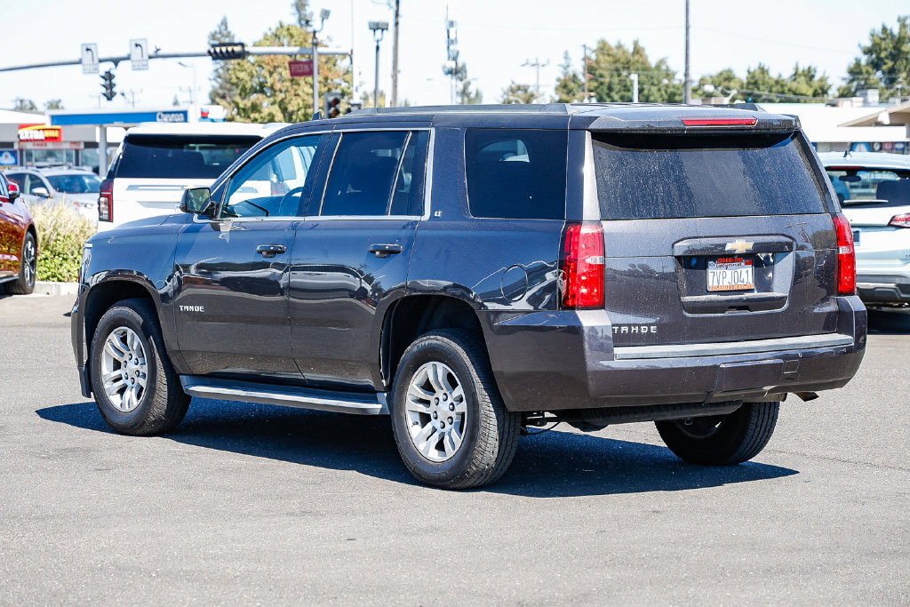 Used 2016 Chevrolet Tahoe LT w/ Luxury Package AWD/4WD image 2