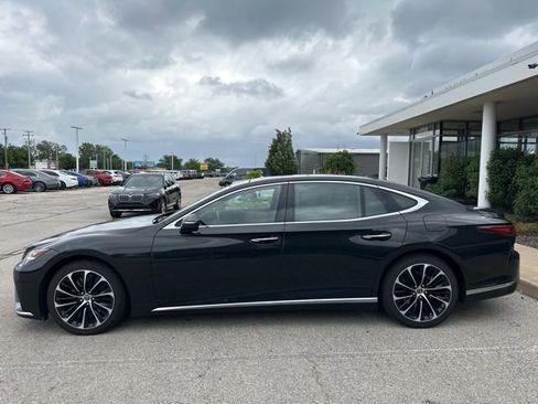 Used 2023 Lexus LS 500 AWD w/ Luxury Package image 8