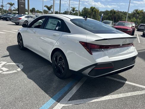 New 2026 Hyundai Elantra Sport FWD image 9
