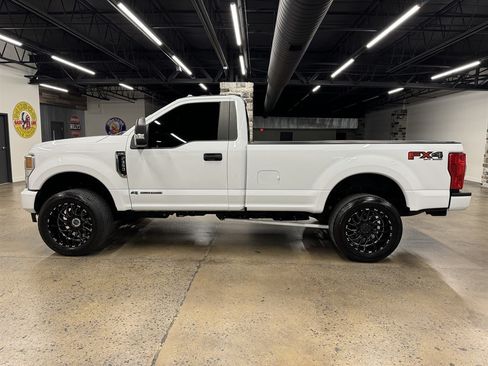 Used 2022 Ford F350 XL w/ STX Appearance Package AWD/4WD image 4