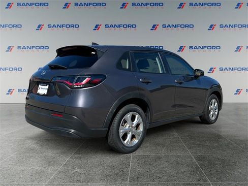 Used 2023 Honda HR-V LX image 5