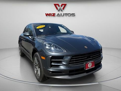 Used 2019 Porsche Macan S w/ Premium Package Plus AWD/4WD image 3