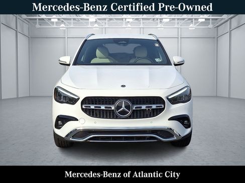 Certified 2025 Mercedes-Benz GLA 250 4MATIC image 2