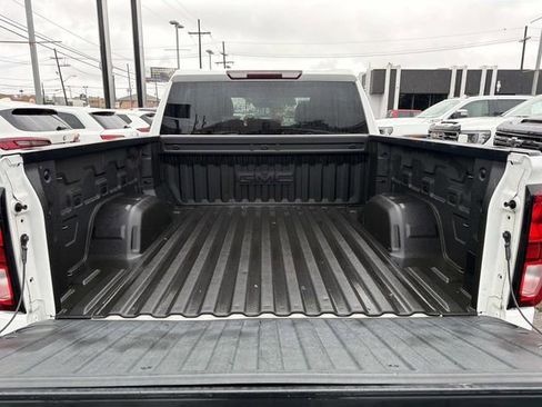 Used 2021 GMC Sierra 1500 Elevation AWD/4WD image 10