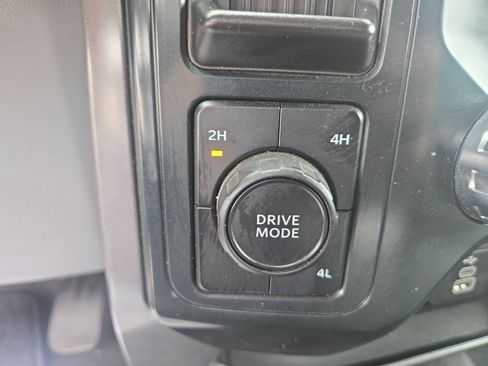 Used 2025 Ford F150 XLT w/ Equipment Group 301A Standard AWD/4WD image 41