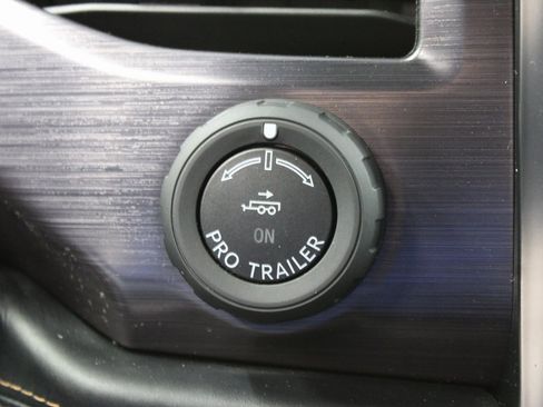 Used 2022 Ford Expedition Platinum image 64