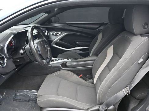 Used 2023 Chevrolet Camaro LT RWD image 10