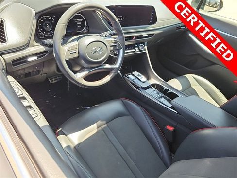 Used 2023 Hyundai Sonata SEL Plus image 2