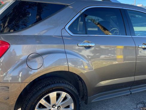 Used 2011 Chevrolet Equinox LT w/ Chrome Appearance Package image 9