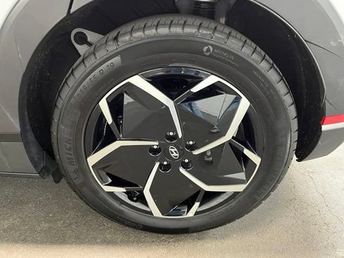 Used 2024 Hyundai Ioniq 5 SEL RWD image 28