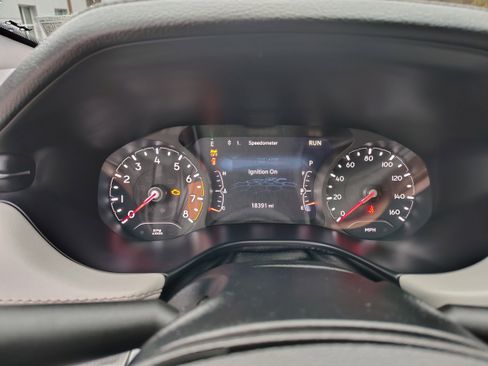 Certified 2024 Jeep Compass Limited image 26