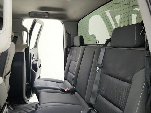 Used 2019 Chevrolet Silverado 1500 LT w/ All Star Edition image 28