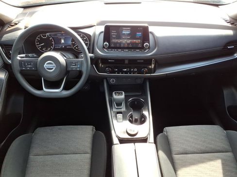 Used 2021 Nissan Rogue SV AWD/4WD image 14