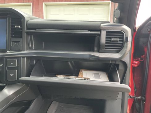 Used 2025 Ford F150 Lariat w/ Equipment Group 501A Mid image 33