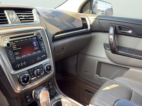 Used 2016 GMC Acadia Denali image 20