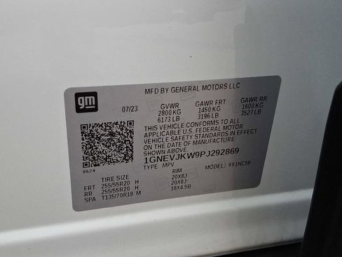 Used 2023 Chevrolet Traverse RS w/ LPO, Floor Liner Package AWD/4WD image 25