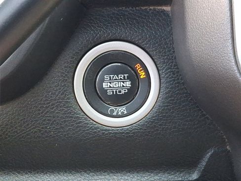 Used 2021 RAM 2500 Big Horn image 23