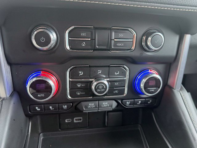 Used 2022 GMC Yukon XL SLT w/ SLT Luxury Package AWD/4WD image 30