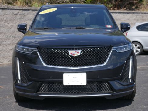 Certified 2024 Cadillac XT6 Sport w/ Technology Package AWD/4WD image 2