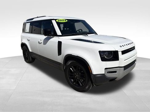 Used 2024 Land Rover Defender 110 S image 7