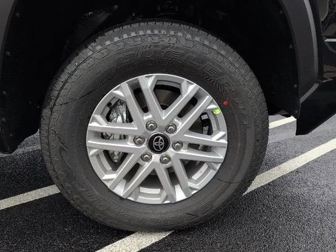 New 2026 Toyota Tundra SR5 image 5