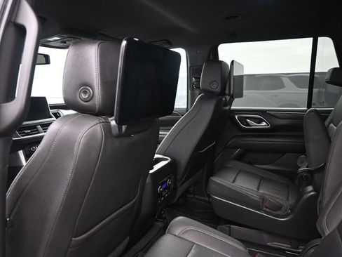 Used 2021 Chevrolet Tahoe Z71 w/ Rear Media and Nav Package image 23