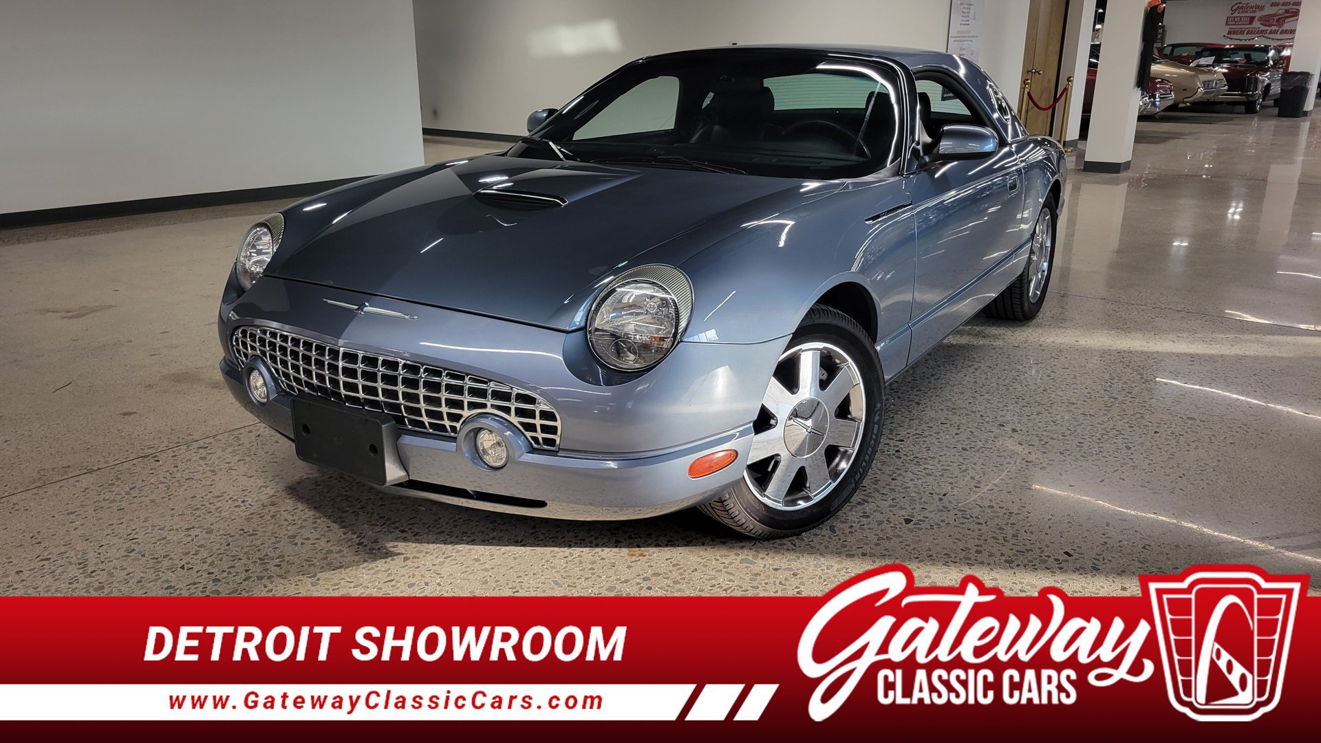 Used 2005 Ford Thunderbird RWD image 1