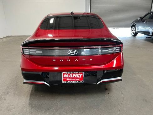 Used 2025 Hyundai Sonata SEL FWD image 4