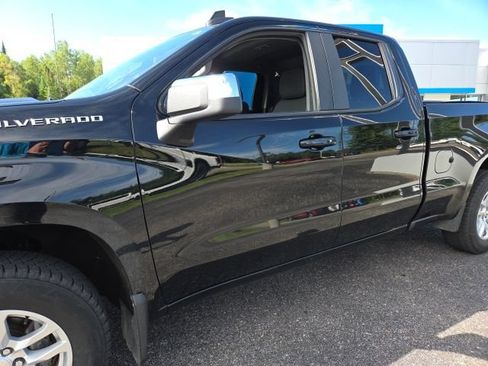 Used 2019 Chevrolet Silverado 1500 LT w/ All-Star Edition AWD/4WD image 36