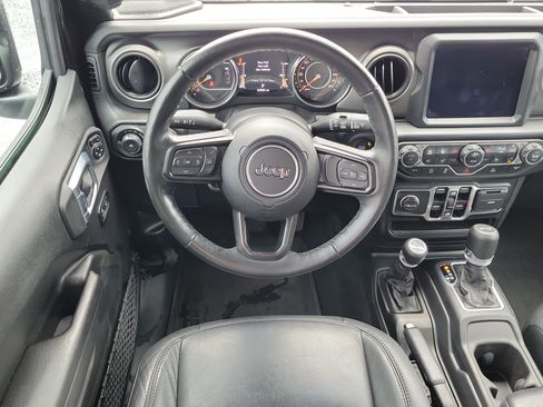 Used 2023 Jeep Wrangler Unlimited Sport AWD/4WD image 17