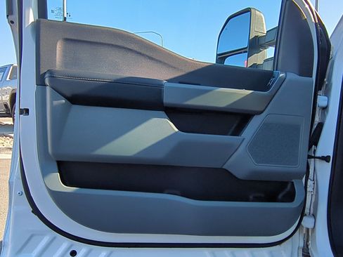 Used 2024 Ford F250 XLT image 14