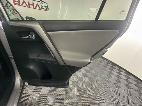 Used 2016 Toyota RAV4 XLE image 18