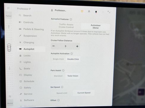 Used 2021 Tesla Model S Plaid image 16