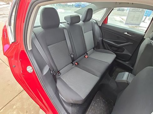 Used 2019 Volkswagen Jetta S image 28