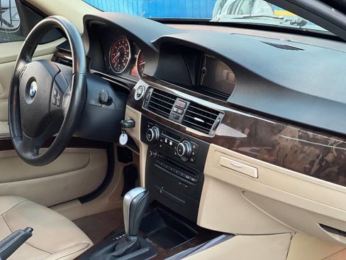 Used 2011 BMW 328i Sedan w/ Premium Pkg image 14