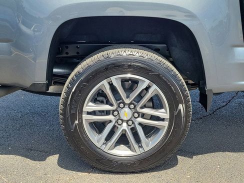 Used 2022 Chevrolet Colorado LT w/ Luxury Package AWD/4WD image 8