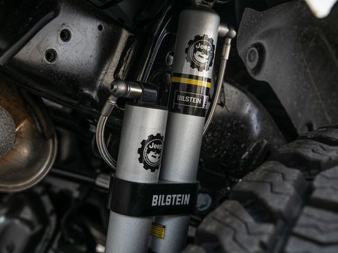 New 2026 Jeep Wrangler Unlimited Rubicon w/ Technology Group image 76