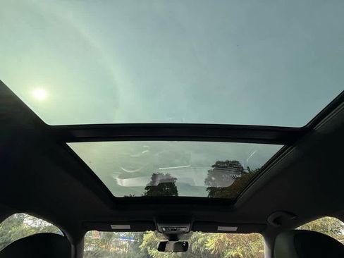 New 2026 Volkswagen Atlas Cross Sport SEL R-Line image 26