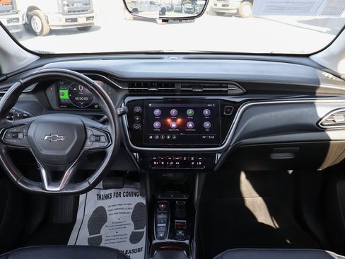 Used 2022 Chevrolet Bolt EUV Premier image 27