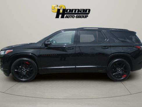 Used 2019 Chevrolet Traverse Premier w/ Redline Edition AWD/4WD image 2