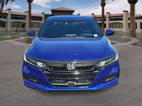 Used 2020 Honda Accord Sport image 3