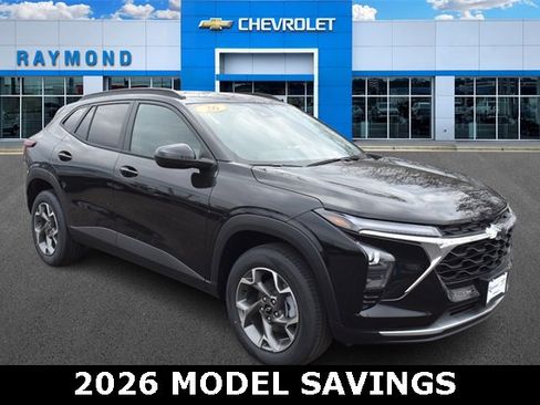 New 2026 Chevrolet Trax LT w/ Driver Confidence Package image 1