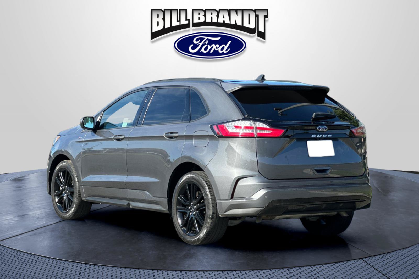 Certified 2023 Ford Edge ST-Line AWD/4WD image 5