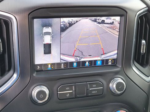 Used 2020 GMC Sierra 3500 AT4 w/ AT4 Premium Package image 18